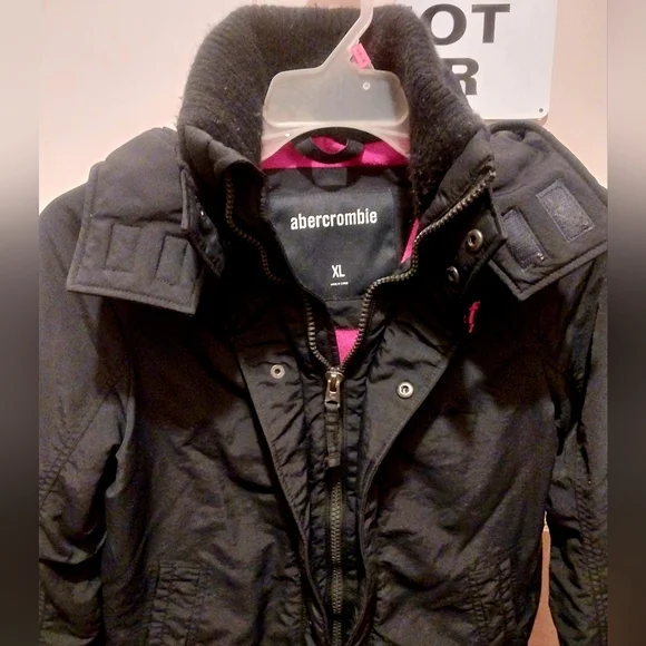 Abercrombie & Fitch Weather Warrior Winter Coat Size Youth XL  black / red - Picture 3 of 14